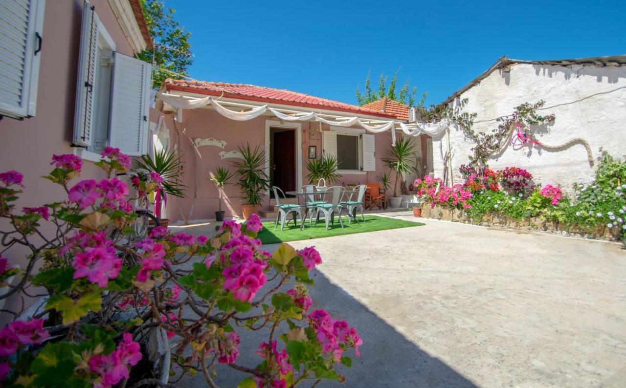 Doras Beach Bungalow B By "Elite" Plános Buitenkant foto