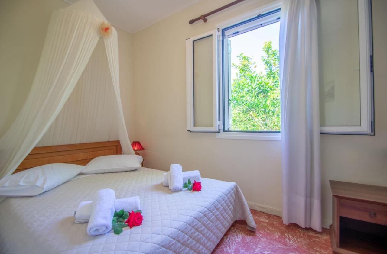 Doras Beach Bungalow B By "Elite" Plános Buitenkant foto